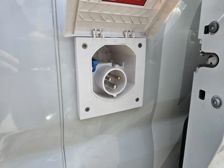 Fahrzeugbild Affinity Freedom 541 HT #35