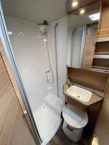 Fahrzeugbild Weinsberg CaraCore 650 MEG #13