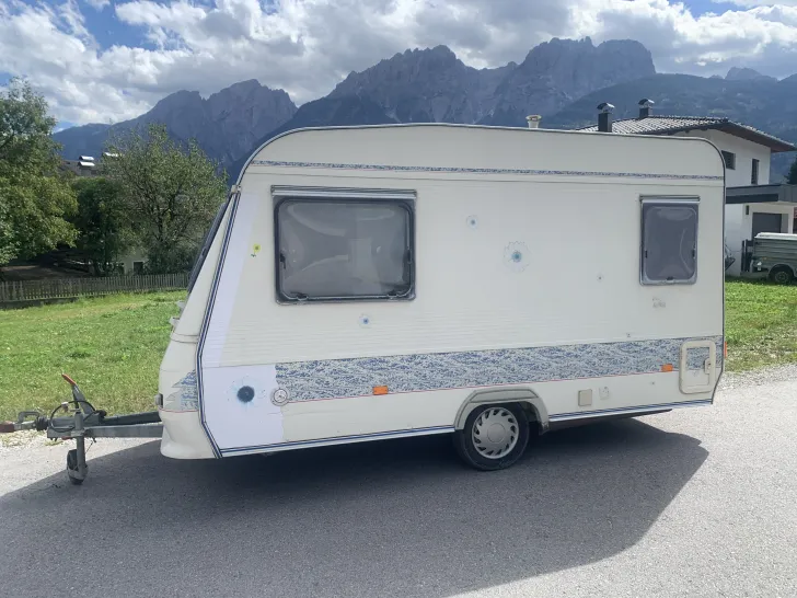 Fahrzeugbild Adria B 360 UH #1