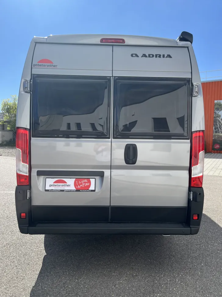 Fahrzeugbild Adria Twin 640 SGX 60 Years - Jubiläumsmodell - Automatik #6