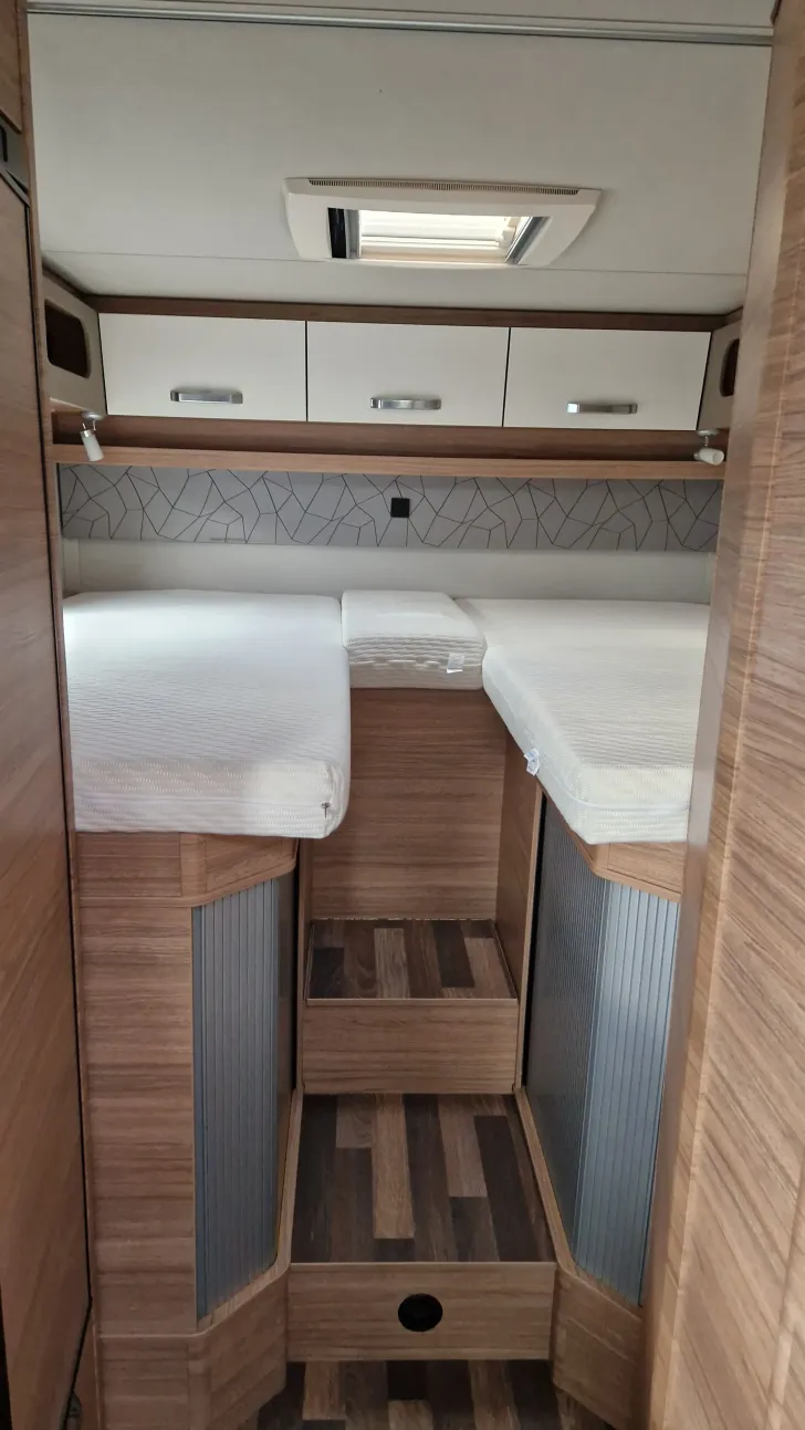 Fahrzeugbild Weinsberg CaraCore 650 MEG #8