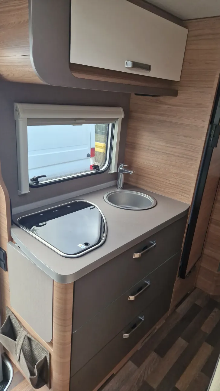 Fahrzeugbild Weinsberg CaraCore 650 MEG #10