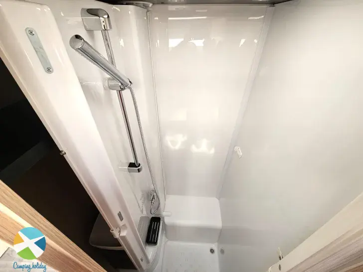 Toilette Sunlight T 67S