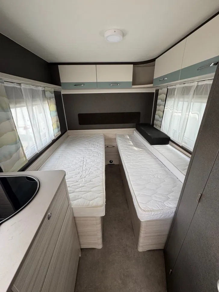 Fahrzeugbild Dethleffs c-joy 460 LE #10