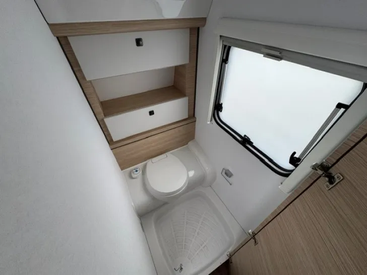 Fahrzeugbild Fendt Apero Activ 390 FH Modell 2026 #4