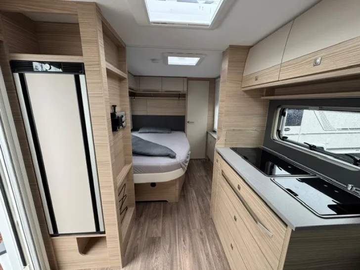 Fahrzeugbild Fendt Bianco Activ 550 SD Modell 2026 #5