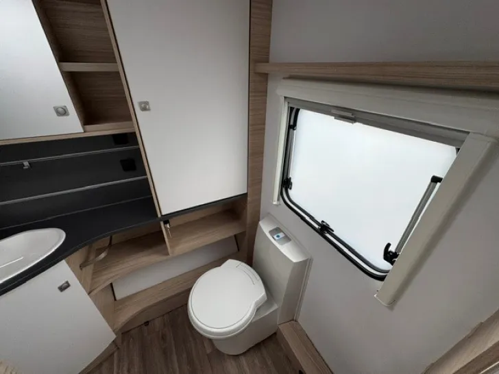 Fahrzeugbild Fendt Bianco Activ 550 SD Modell 2026 #7