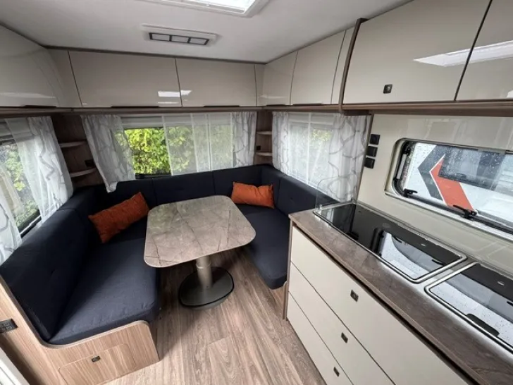 Fahrzeugbild Fendt Tendenza 550 SG #4