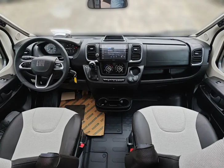 Fahrzeugbild Weinsberg CaraCompact EDITION PEPPER 600 MEG TV LTE LITHIU #10