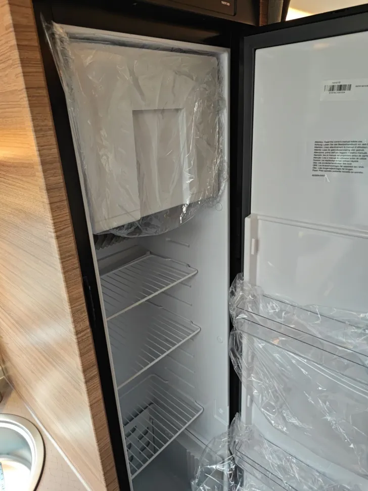 Fahrzeugbild Weinsberg CaraCompact EDITION PEPPER 600 MEG TV LTE LITHIU #14