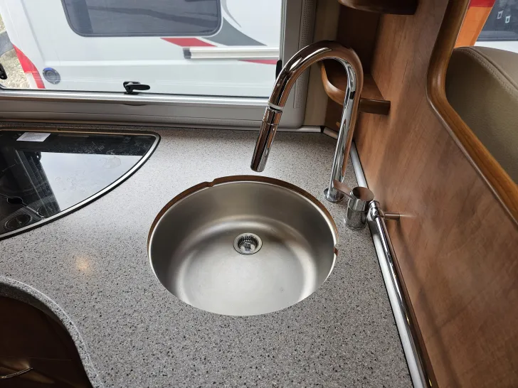 Fahrzeugbild Carthago chic c-line T 4.8 #23