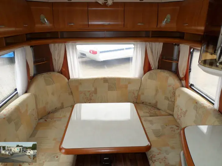 Fahrzeugbild Hobby Excellent 495 UFe Nr. 48 - franz. Bett, RSG #8