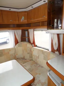 Fahrzeugbild Hobby Excellent 495 UFe Nr. 48 - franz. Bett, RSG #9