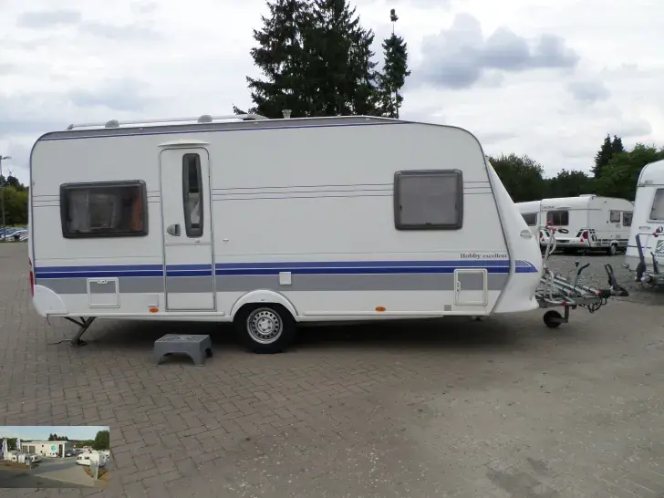 Fahrzeugbild Hobby Excellent 495 UFe Nr. 48 - franz. Bett, RSG #28