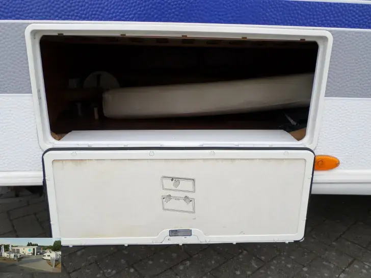 Fahrzeugbild Hobby Excellent 495 UFe Nr. 48 - franz. Bett, RSG #32