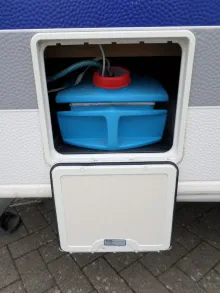 Fahrzeugbild Hobby Excellent 495 UFe Nr. 48 - franz. Bett, RSG #33