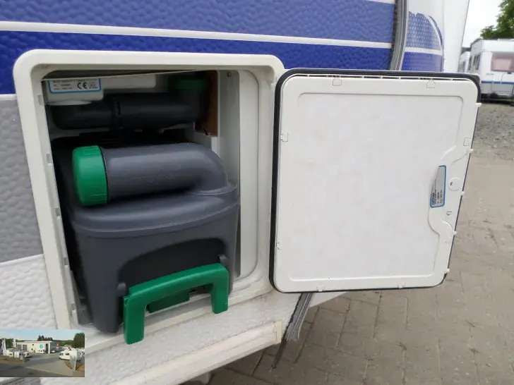 Fahrzeugbild Hobby Excellent 495 UFe Nr. 48 - franz. Bett, RSG #34