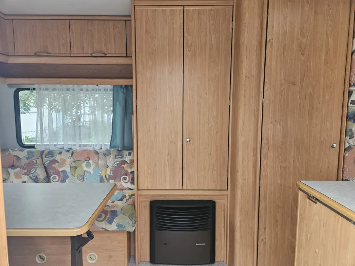 Fahrzeugbild Knaus Südwind 450 TF #8