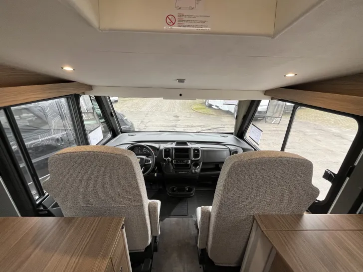 Fahrzeugbild Dethleffs Alpa I 6820-2 180PS Autom.+Luftfederung* #22
