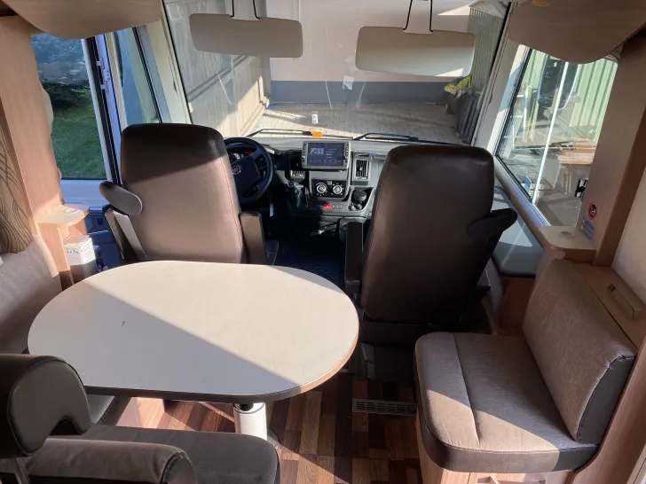 Grundriss Nacht Knaus Sky i 650 LEG