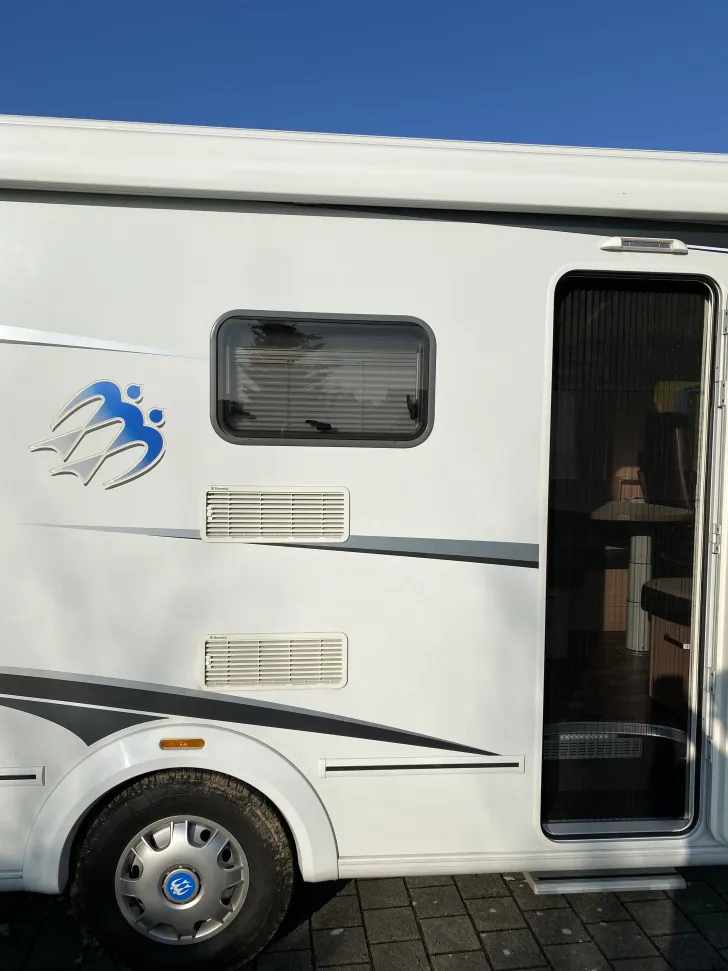 Fahrzeugbild Knaus Sky i 650 LEG #6