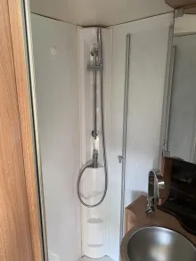 Fahrzeugbild Knaus Sky i 650 LEG #7