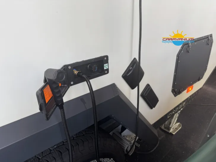 Fahrzeugbild Camppass CR 555 Aufstelldach Neuheit #7