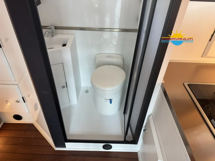 Fahrzeugbild Camppass CR 555 Aufstelldach Neuheit #18