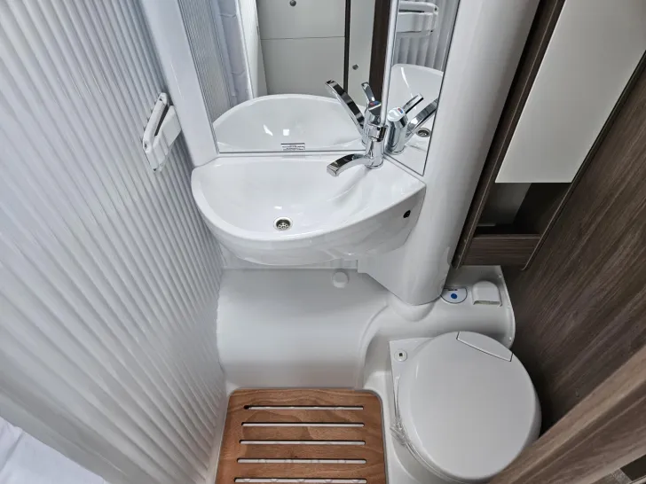 Fahrzeugbild Carado V 347 NEU26|SAT/TV|Clever-Lift-Bett|Pro+ Paket #13