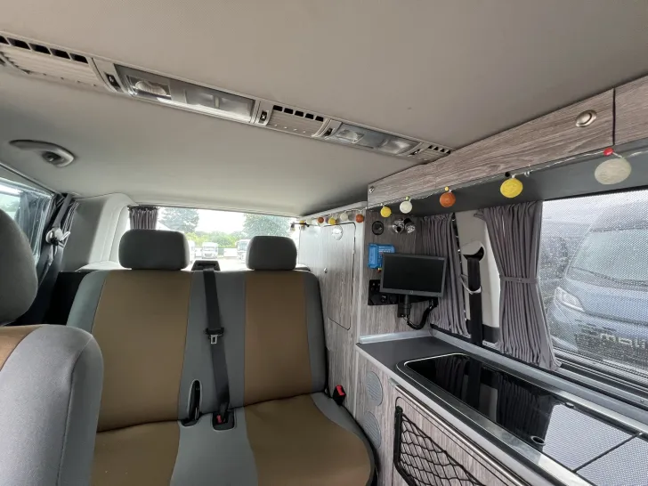 Fahrzeugbild VW California T5 Selbstausbau OFFROAD #8