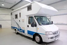 Fahrzeugbild Hobby A 615/Etagenbetten/Solara/Garage/dop.Boden #1