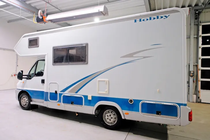 Fahrzeugbild Hobby A 615/Etagenbetten/Solara/Garage/dop.Boden #4