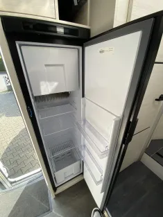 Bild 11 Chausson Teilintegrierte 777GA Titanium Premium VIEL Zubehör!