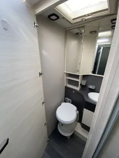 Bild 14 Chausson Teilintegrierte 777GA Titanium Premium VIEL Zubehör!