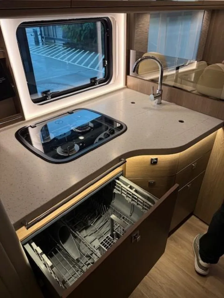 Fahrzeugbild Morelo Palace Liner S-Way 110 GSO im Auftrag #10