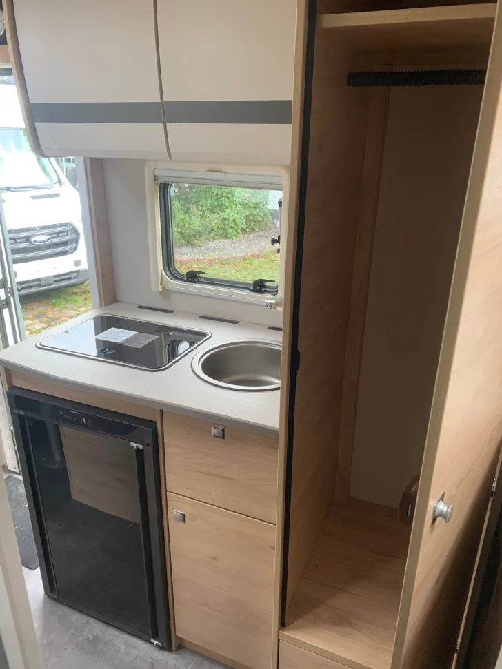 Fahrzeugbild Dethleffs Globebus I 1 Winterpaket Truma+Automatik* #9