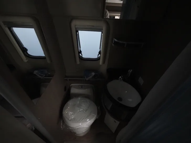 Fahrzeugbild Pössl 2WIN RS Plus, Markise, Isofix, uvm. #12