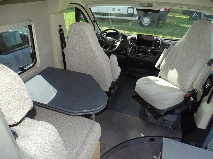 Fahrzeugbild Pössl D-LINE TRENTA 640 PLUS #15