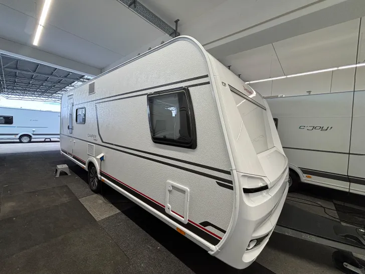 Fahrzeugbild Dethleffs CAMPER 560 FMK #2