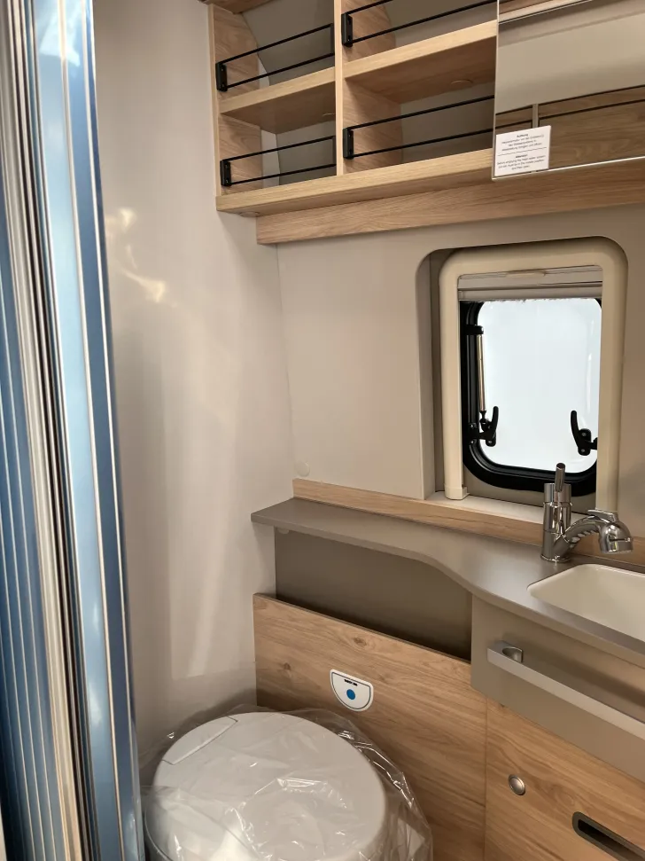 Fahrzeugbild Dethleffs Globetrail 640 EK Automatik+Dieselheizung* #8