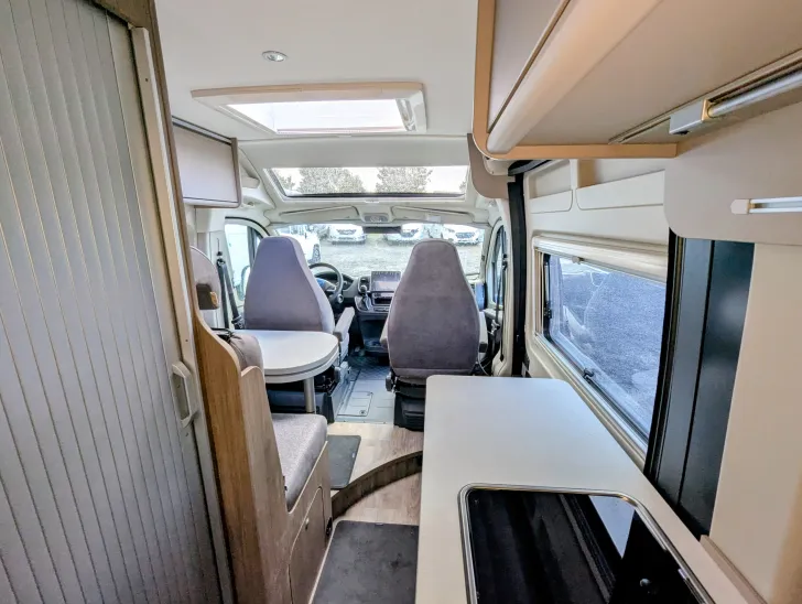 Fahrzeugbild Carado CV 600 PRO+ DIESELHEIZUNG, AUTOMATIK, MJ26 #6