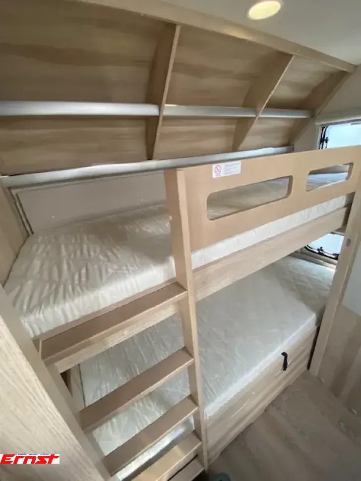 Fahrzeugbild Hobby De Luxe 490 KMF #8