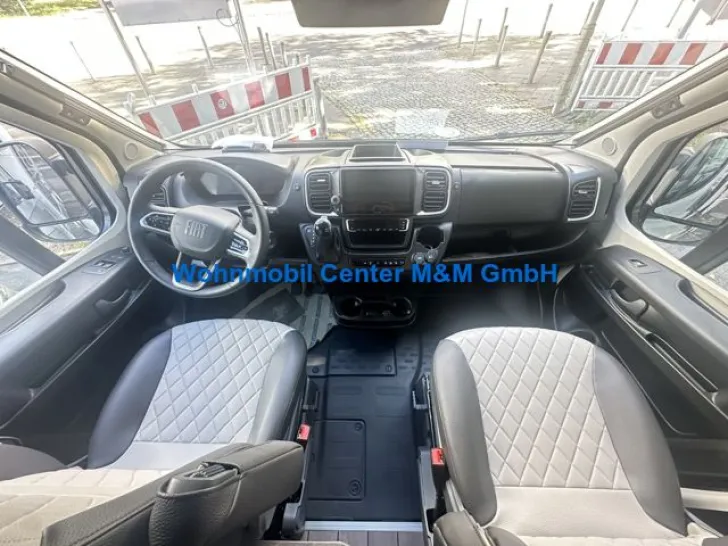 Fahrzeugbild Weinsberg CaraBus 630 MEG EDITION [FIRE] Automatik 180PS #3