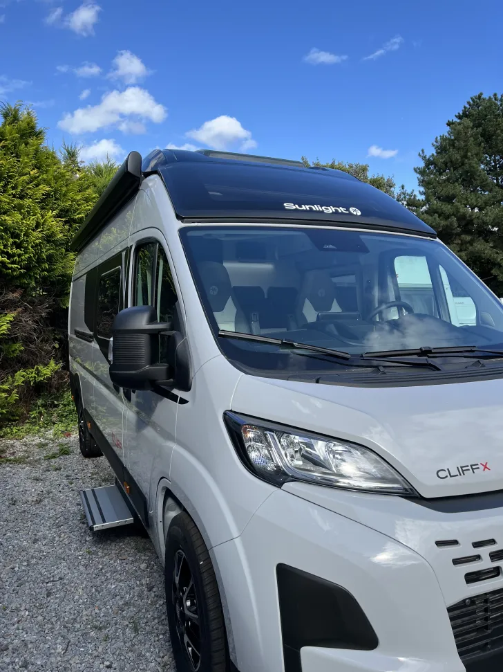Fahrzeugbild Sunlight Camper Van Cliff 640 X RT LTE/WiFI Digital Paket* #1