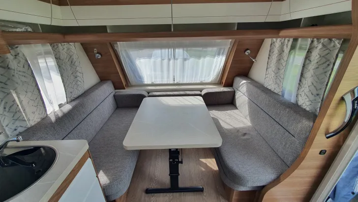 Fahrzeugbild Hobby De Luxe 495 WFB #4