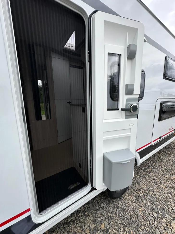 Fahrzeugbild Bürstner Premio Plus 510 TK #19