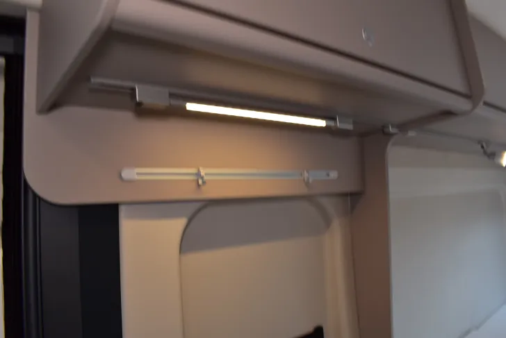 Fahrzeugbild Carado CV 600 16 Zoll Alu, Lederlenkrad #22