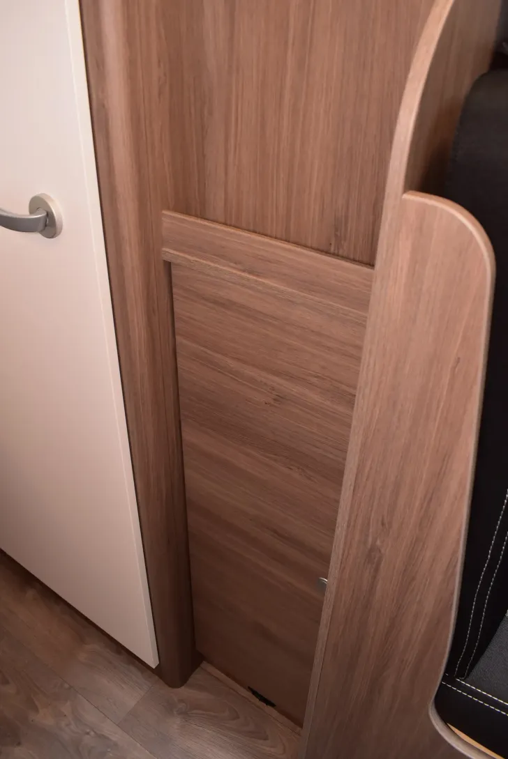 Fahrzeugbild Carado CV 600 16 Zoll Alu, Lederlenkrad #26