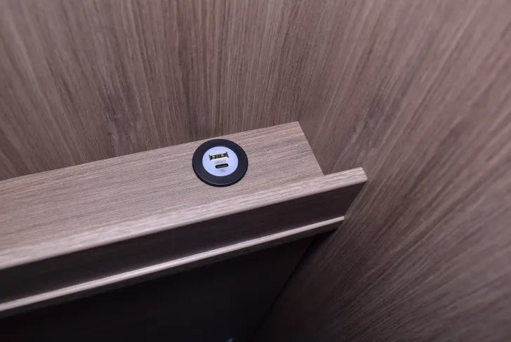 Fahrzeugbild Carado CV 600 16 Zoll Alu, Lederlenkrad #28