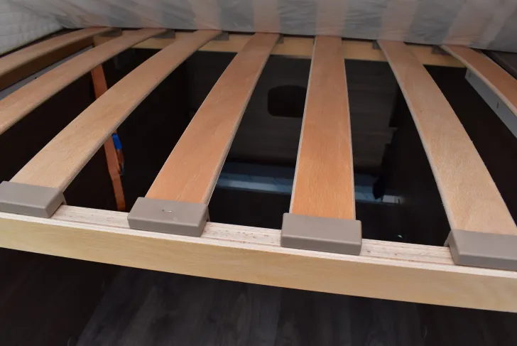 Fahrzeugbild Carado CV 600 16 Zoll Alu, Lederlenkrad #40